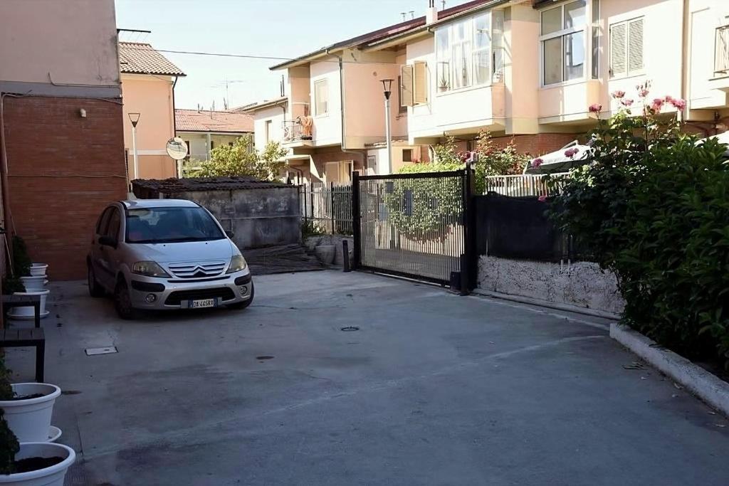 Villa Aurora Fronte Spiaggia Pescara Exterior photo